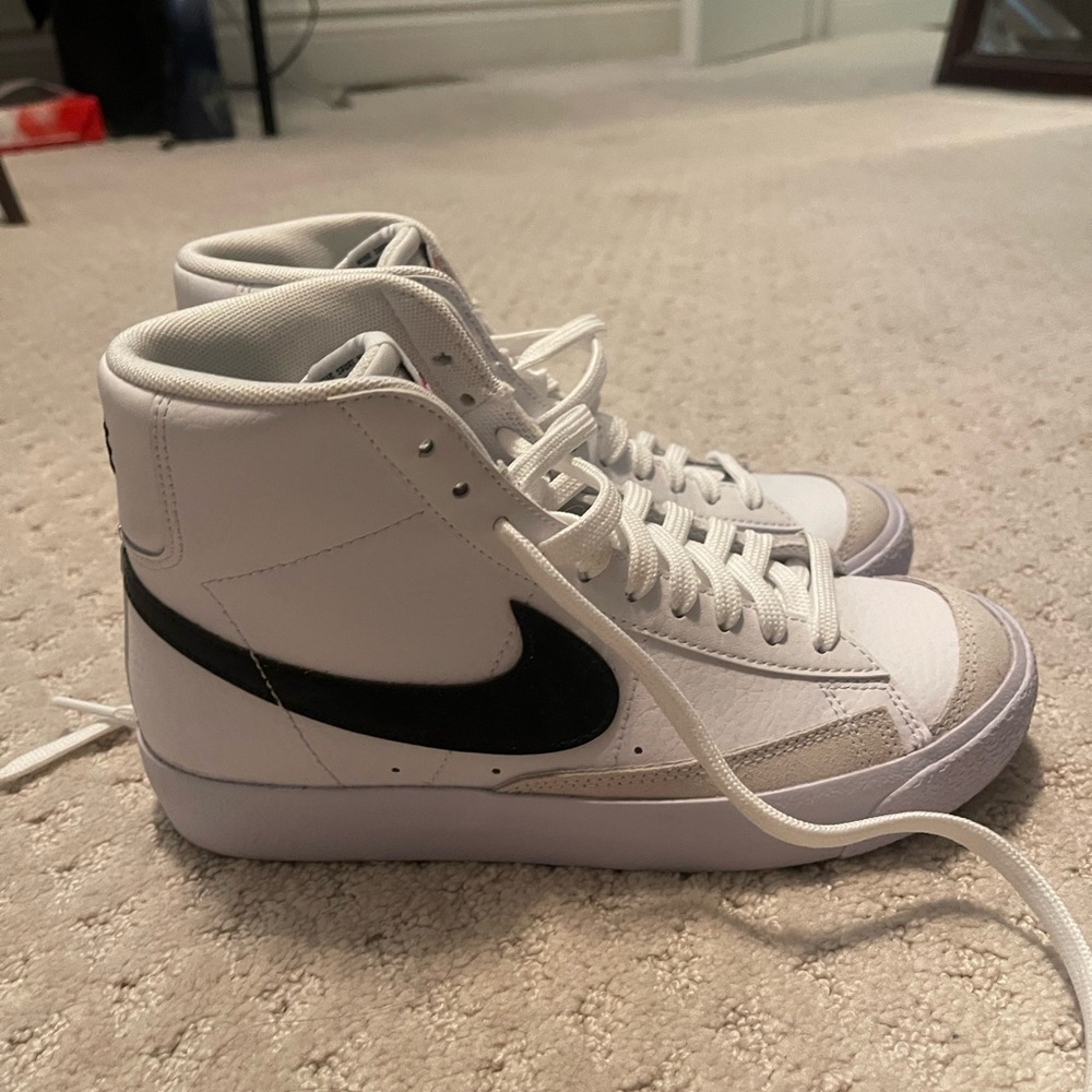 Nike High-Top Sneakers in White and Black